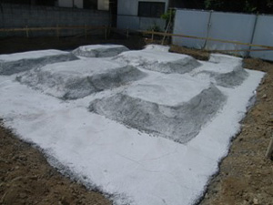 基礎捨てコン打設