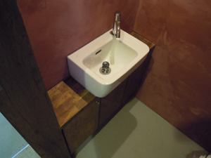 トイレ手洗器