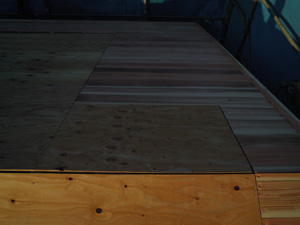 屋根野地板貼り