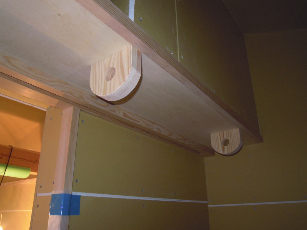 クローゼット内造作