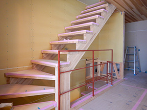階段造作（２階～ロフト）