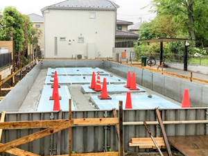 基礎断熱敷き
