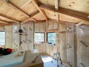 断熱材充填+気密シート施工