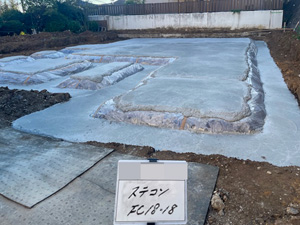 基礎工事 捨コン打設