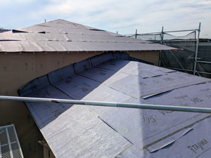 ルーフィング貼り