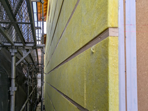 外部付加断熱施工